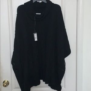 Women’s poncho